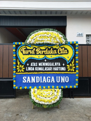Papan Bunga Duka di Kendahe